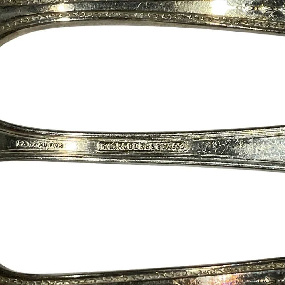 WM Rogers Triumph Gray‎ 18PC Knife Fork Spoon Set Damaged Original Box